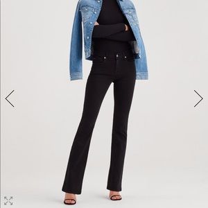 Boot it bair black size 24